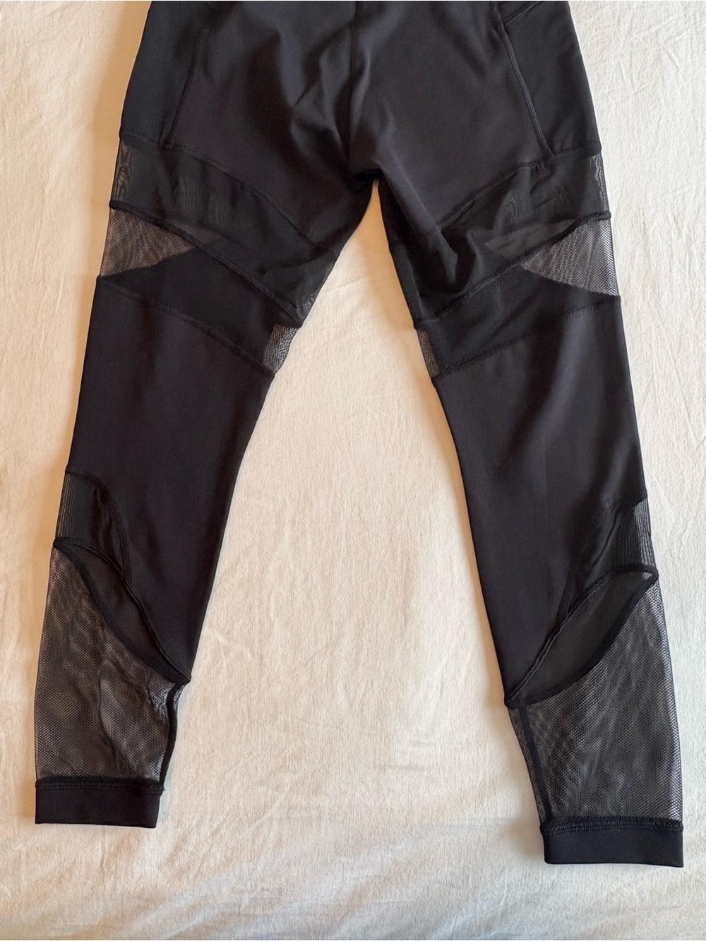 lululemon athletica Black Mesh-Panel Leggings size 10 - Picture 6 of 9
